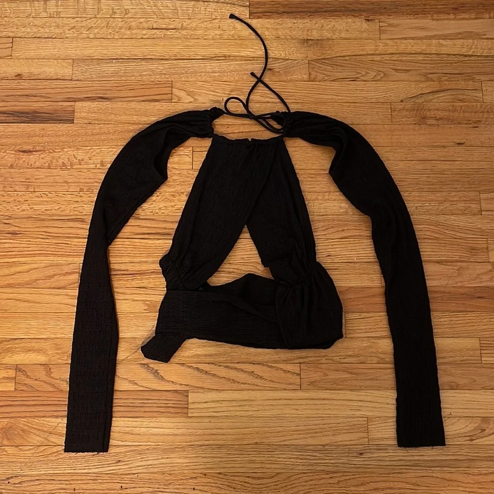 Danielle Guizio Wrap Long Sleeve Halter Top - Medium - Picture 2 of 7